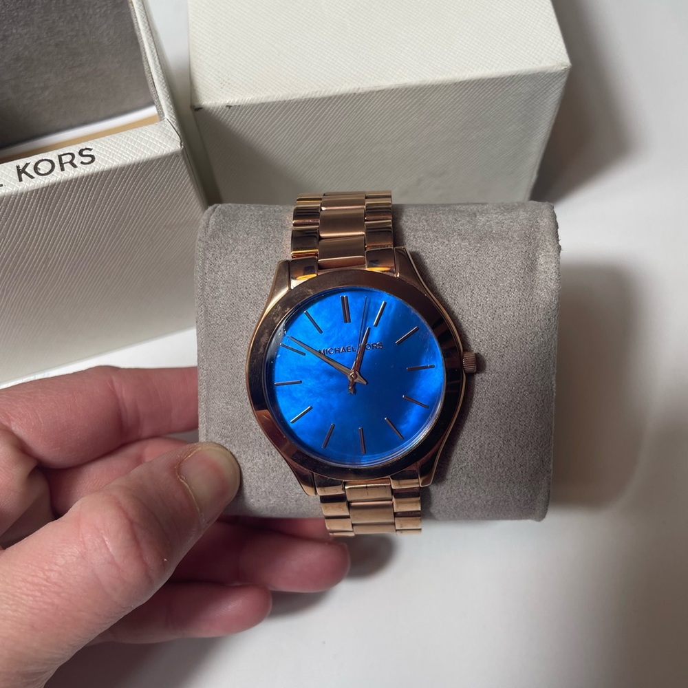 New Michael Kors Rose Gold Watch with Blue Dial - Picture 2 of 3